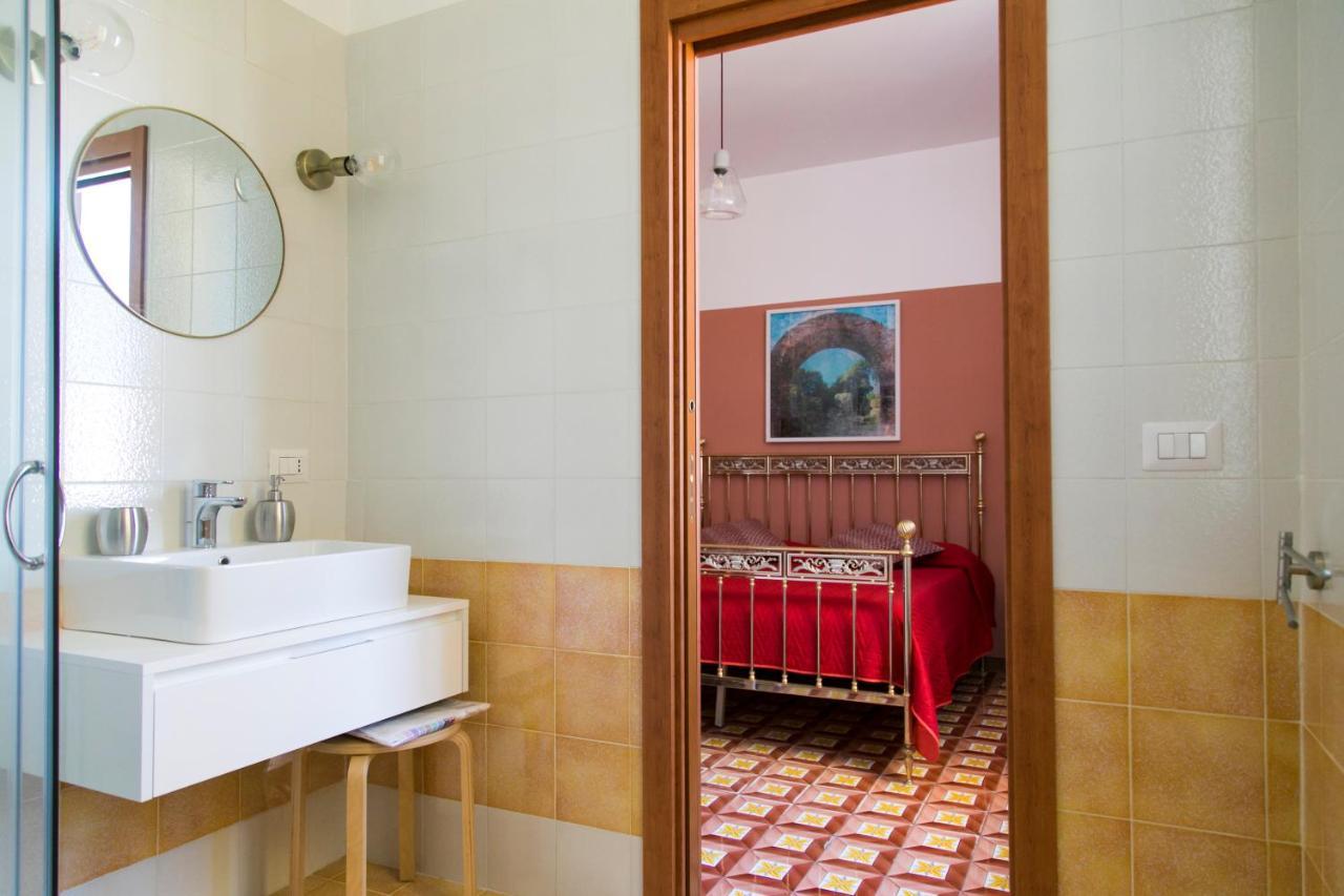 נאפולי A Casa Di Nina Guest House מראה חיצוני תמונה