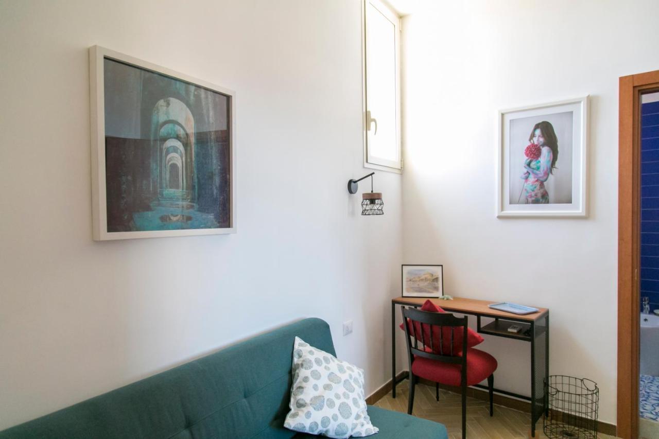 נאפולי A Casa Di Nina Guest House מראה חיצוני תמונה